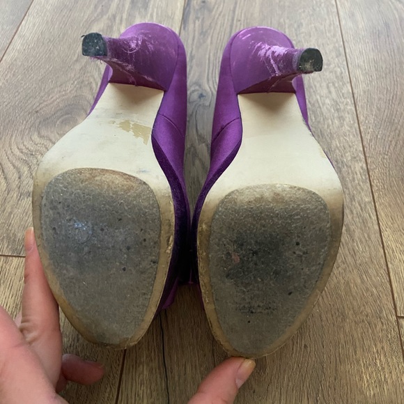 Purple platform peep toe heels with bow detail - Picture 6 of 7